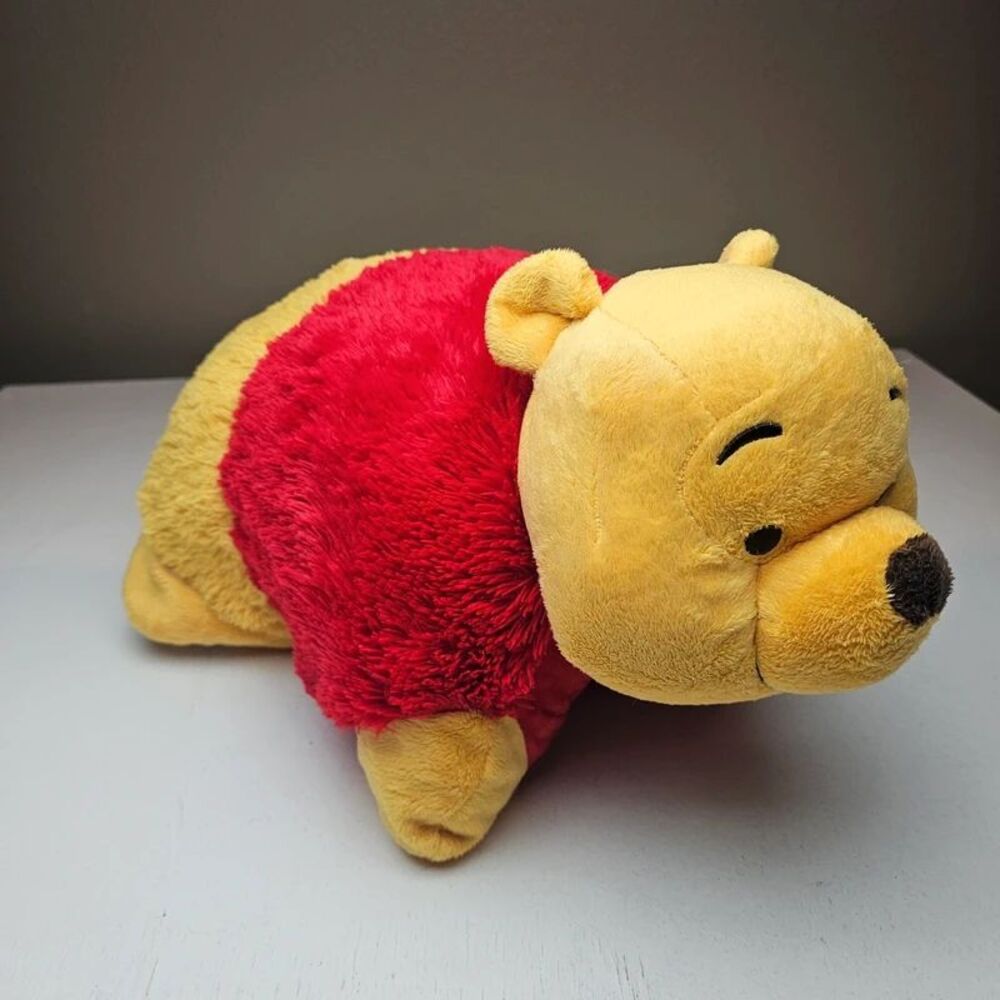 Disney Winnie the Pooh pillow pet 18"